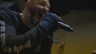 ARD Wissen: Mein Körper. Meine Lust. Wie können wir unsere Erregung beeinflussen – Wenn Lust gehemmt wird: Lynn verarbeitet sexualisierte Gewalt in Lyrics und Performances mit der Metal-Band „Human Abyss“