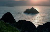 Irlands wilde Inseln – Treppe zum Himmel: 600 Stufen führen hinauf zum frühchristlichen Kloster auf Skellig Michael.