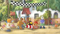 Der kleine Rabe Socke – Im Rabenwald startet ein großes Rennen.