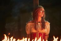 Sketch History – Eine Hexe (Carolin Kebekus) brennt für ihren Job in einer bewegenden Musical-Nummer.