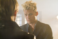 The Informers – Martin (Austin Nichols,r.).