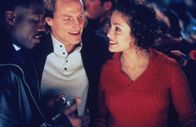 Money Train – Durch die neue Kollegin Grace (Jennifer Lopez, r.) wird das Verhältnis der Adoptivbrüder John (Wesley Snipes, l.) und Charlie (Woody Harrelson, M.) bald gestört ...