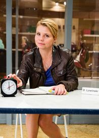 Danni Lowinski – (5. Staffel) - Eine etwas außergewöhnliche Rechtsanwältin: Danni Lowinski (Annette Frier) ...