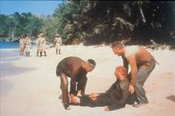 Papillon – Louis Dega (Dustin Hoffman, m.), Henri 'Papillon' Charriere (Steve McQueen, r.)