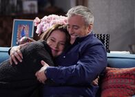 Man with a Plan – Andi Burns (Liza Snyder, l.); Adam Burns (Matt LeBlanc, r.)
