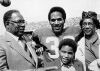 O. J. Simpson: Made in America – V.l.: Jimmy Simpson, O.J. Simpson, Melvin Leon Simpson, Eunice Simpson