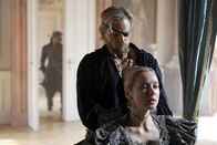 Die Musketiere – Rochefort (Marc Warren, oben); Königin Anne (Alexandra Dowling, unten)