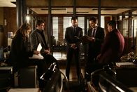Castle – v.r.) und Esposito (Jon Huertas r.) ...