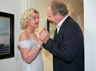 Liebe wie am ersten Tag – Richard (Friedrich von Thun) will das Herz seiner Frau Theresa (Saskia Vester) ein zweites Mal erobern.