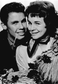 Conny und Peter machen Musik – Peter Kraus (Peter), Conny Froboess (Conny).