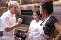 In Teufels Küche mit Gordon Ramsay – Gordon Ramsay (l.)