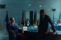 Das Netz - Power Play – Jean Leco (Raymond Thiry, l.)