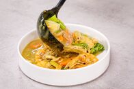 Silvia kocht – Grünes Thaicurry mit Alpengarnelen aus dem Ötztal.