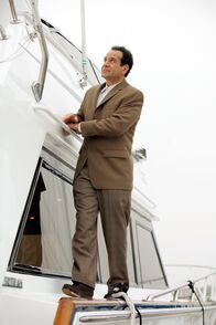 Monk – Tony Shalhoub (Adrian Monk).