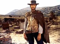 Zwei glorreiche Halunken – Joe (Clint Eastwood), genannt "Der Blonde" , ist am Ziel seiner Reise angelangt.