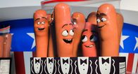 Sausage Party – "Sausage Party - Es geht um die Wurst", Lebensmittel aller Arten hoffen, von der wie Götter verehrten Kundschaft aus den Supermarkt-Regalen in die Außenwelt ins Paradies getragen zu werden. Würstchen Frank wünscht sich zudem nichts sehnlicher, als dem heißen Brötchen Brenda endlich näher zu kommen. Ein Rückkehrer, der einem Alptraum in der Küche entkommen ist, berichtet jedoch von Mord, Folter und Massakern. Würsteln, Brötchen, Kartoffeln, Senf und Ketchup wird klar: es geht ums Eingemachte! Ein Kampf ums nackte Überleben beginnt.