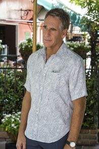Navy CIS: New Orleans – Gibt es wirklich keinen einzigen Überlebenden? Pride (Scott Bakula) ermittelt in einem tödlichen Flugzeugabsturz ...