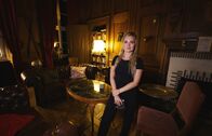 7 Tage ... – hr-fernsehen 7 TAGE ... UNTER MONSTERN, "Ein Film von Jessica Trommer und Sebastian Krausse" Uhr. Reporterin Jessica Trommer bei der paranormalen Untersuchung im Jagdschloss Walkenried.