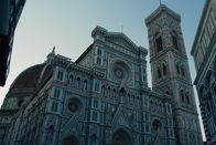 Cold Case – Der Dom von Florenz ist der Ort des Anschlags auf die Brüder Giuliano und Lorenzo de' Medici. Jedoch starb nur Giuliano de' Medici.