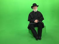 Sternstunden der Evolution – Verblüffende Ähnlichkeit: Unser Darwin-Double im Greenscreen-Studio.