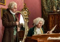 Louis van Beethoven – Mit 21 Jahren zieht Beethoven (Anselm Bresgott, li.) nach Wien und begegnet dort Mozart (Manuel Rubey, re.).