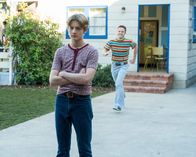 The Kids Are Alright – (v.li.): Christopher Richards (Joey), Caleb Foote (Eddie).