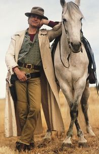 Lucky Luke – Der alte Gaul Jolly Jumper und sein hagerer Reiter Lucky Luke (Terence Hill) kommen in das Westernstädtchen Daisy-Town, um dort unter den Desperados aufzuräumen ...
