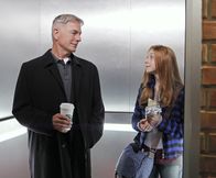 Navy CIS – Mark HARMON, Juliette ANGELO; NCIS - SAISON 11 TRIO IMPOSSIBLE Photographe: CBS BROADCASTING INC ALL RIGHTS RESERVED Ville: Los Angeles