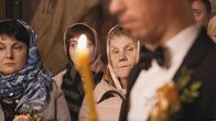 Liebe und Sex in... – In Russland sind Liebe, Sex und Familie nicht nur Privat-, sondern auch Staatssache. Putin höchstpersönlich wirbt für das Patriarchat und kinderreiche Familien.
