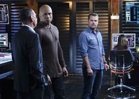 Navy CIS: L.A. – Ein neuer Fall wartet auf Callen (Chris O'Donnell, r.), Sam (LL Cool J, M.) und Granger (Miguel Ferrer, l.) ...