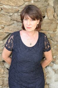 Die Fremde und das Dorf – Franziska Walser (Erna).