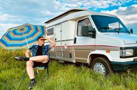Der Camping-Check – Filmautor Friso Richter wird von Pamela begleitet, einem 27 Jahre alten Wohnmobil.