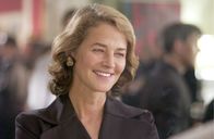 Basic Instinct 2 – Milena (Charlotte Rampling) ist eine Freundin von Michael.