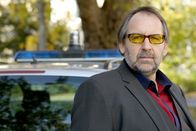 Die Detektive – Wolf Bachofner (Viktor Manos).