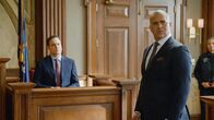 Bull – Frederick Page (Dominic Fumusa, l.); Chunk Palmer (Christopher Jackson, r.)