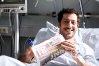Tatort – NDR Fernsehen TATORT, "Willkommen in Hamburg" Uhr. Fahri Yardim ist Yalcin Gümer.