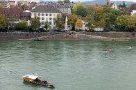 Basel, da will ich hin! – Blick auf Kleinbasel mit Münsterfähre