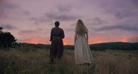 The Keeping Room – Augusta (Brit Marling, r.) und Mad (Muna Otaru,l.)