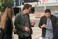 Modern Family – L-R: Gloria Delgado-Pritchett (Sofía Vergara), Phil Dunphy (Ty Burrell), Manny Delgado (Rico Rodriguez)
