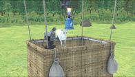 Feuerwehrmann Sam – Lämmchen klettert heimlich in den Korb des Heißluftballons.
