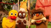 Unser Sandmännchen – Moppi freut sich über das Geschenk.
