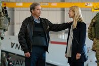 Homeland – Präsident Ralph Warner (Beau Bridges, l.); Carrie Mathison (Claire Danes, r.)