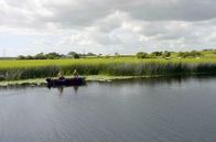 Irischer Kompass – Angler am River „Suck“, einem Nebenfluss des Shannon im HerzenIrlands