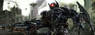 Transformers 3 – Shockwave (Bild) ist inzwischen doppelt gefährlich, weil er über ein Haustier verfügt, einen riesigen wurmähnlichen Roboter ...