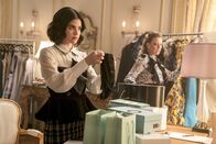 Katy Keene – Lucy Hale (Katy), Heléne Yorke (Amanda).