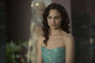 Jupiter Ascending – Nicht nur ihre Brüder, auch Kalique (Tuppence Middleton) will die Gunst Jupiters gewinnen, denn diese ist die Erbin der Erde. Und an dieser sind alle drei Königskinder sehr interessiert, weil dort eine reiche Ernte an Menschenblut zu erwarten ist ...
