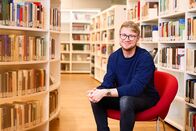 einfach Mensch – Moritz Raykowski im Max-Planck-Institut in Köln