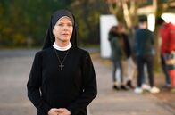 Um Himmels Willen – Schwester Hanna (Janina Hartwig) macht sich Sorgen um Nele.