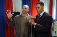 Malcolm mittendrin – Reggie Jackson (Reggie Jackson, l.) und Conservation Official (D.J. Lockhart-Johnson)