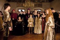 Borgia – In a solemn ceremony, Lucrezia (Isolda Dychauk) and her fiancé Don Gaspar (Matej Stropnický ) meet each other.